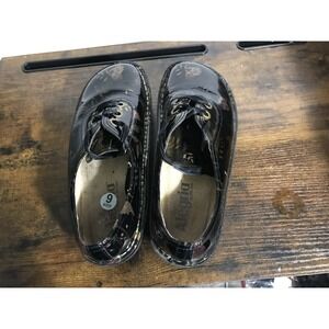 Algeria Size 6 Women's Loafers